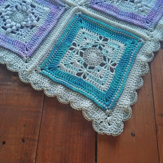 25 Block Afghan Throw - Crochet Blanket Pattern