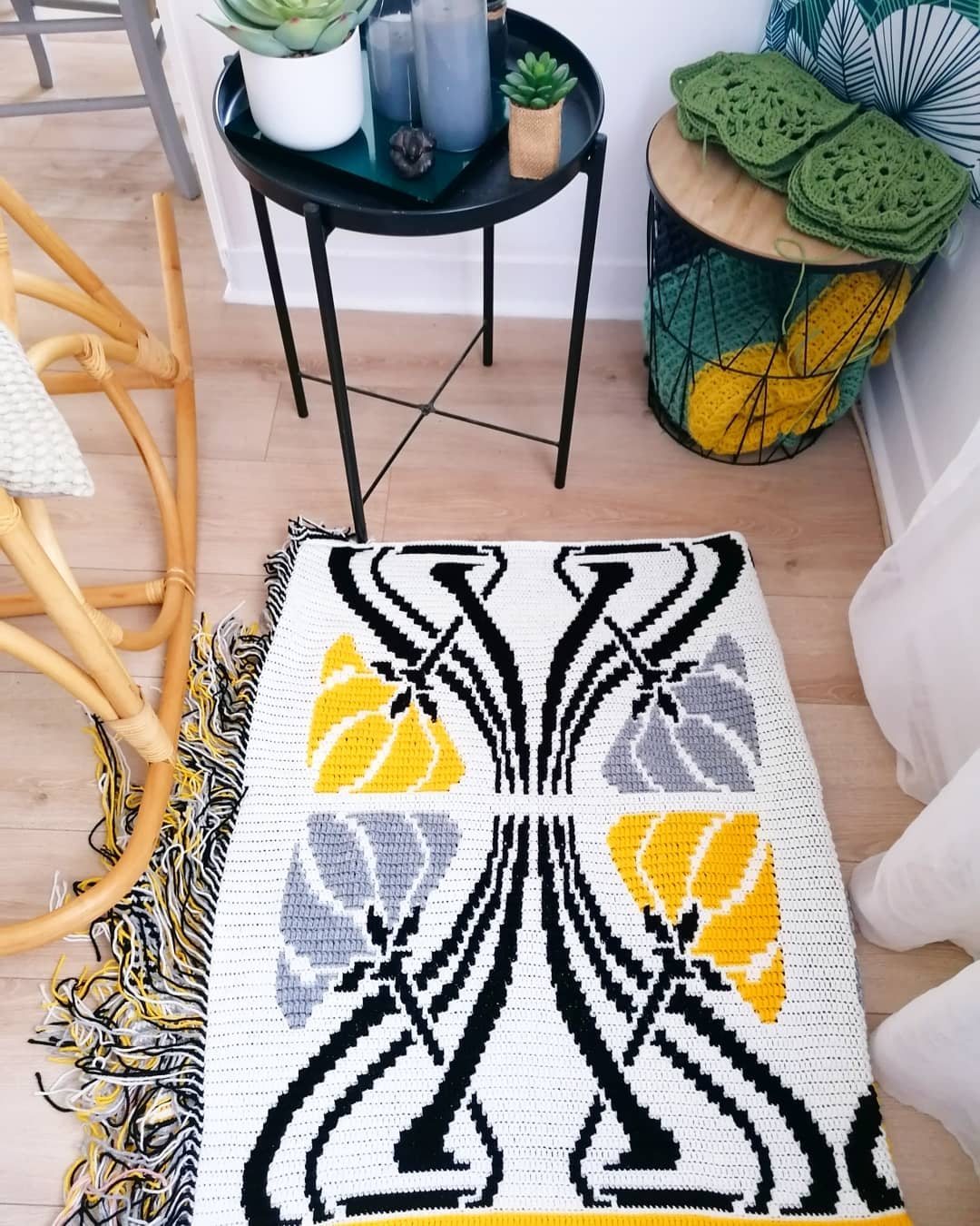 1925’s Art Deco Mosaic Blanket  Crochet Pattern