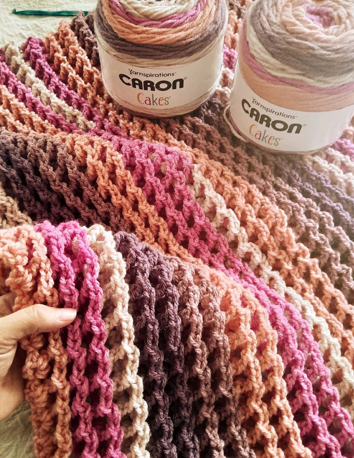 Takes the Cake Afghan – Blanket Crochet Pattern