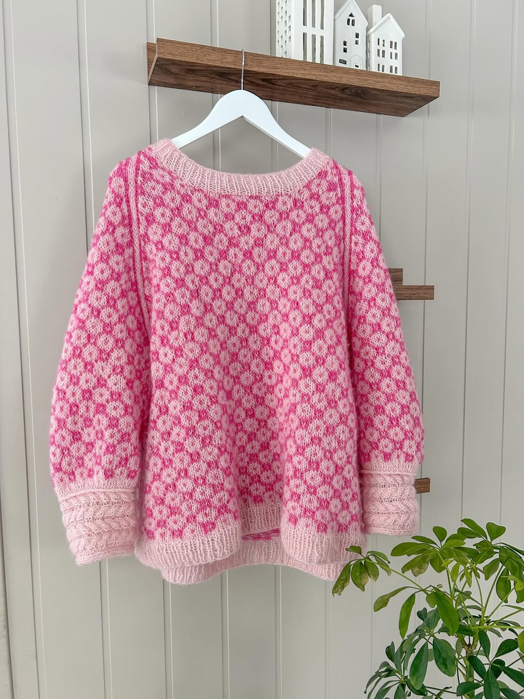 Fabel Sweater Knitting Pattern