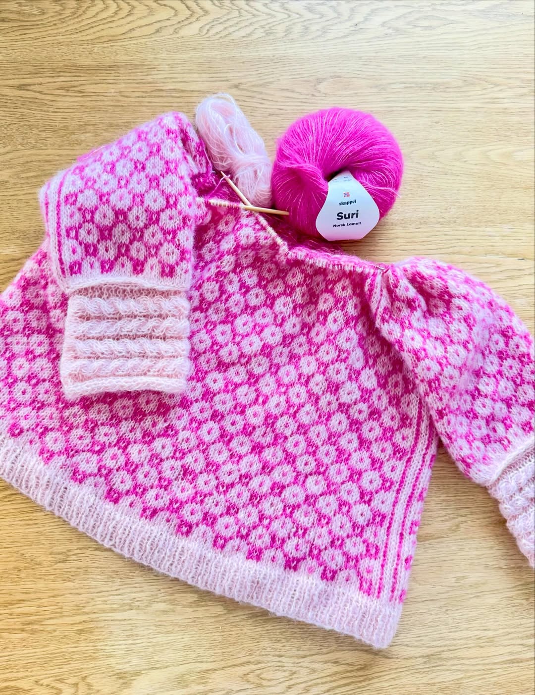 Fabel Sweater Knitting Pattern