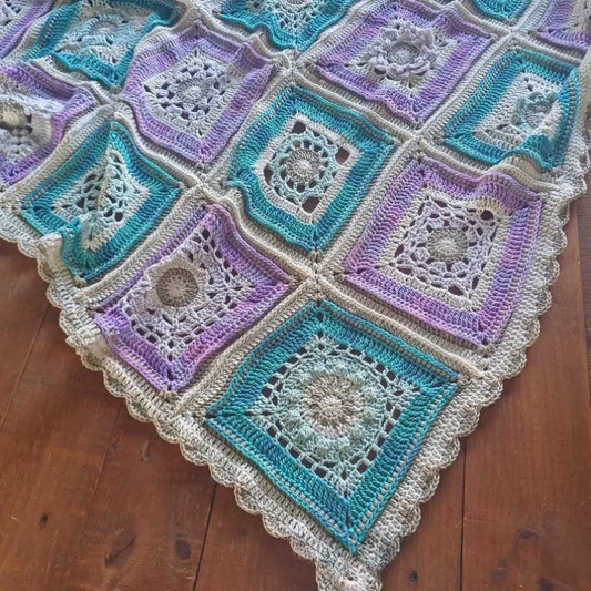 25 Block Afghan Throw - Crochet Blanket Pattern