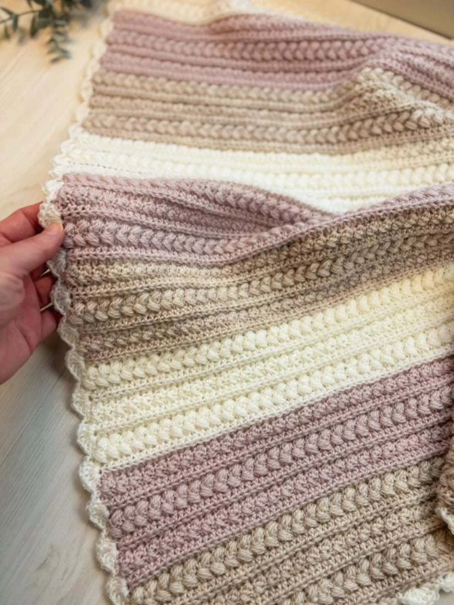 Little Lamb Baby Blanket crochet pattern