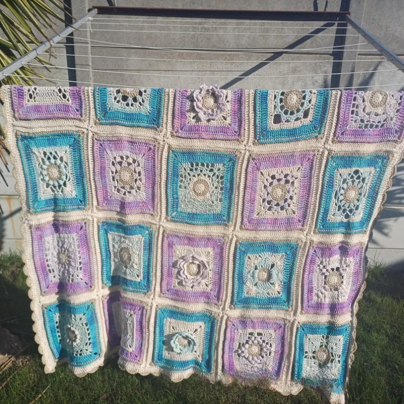 25 Block Afghan Throw - Crochet Blanket Pattern
