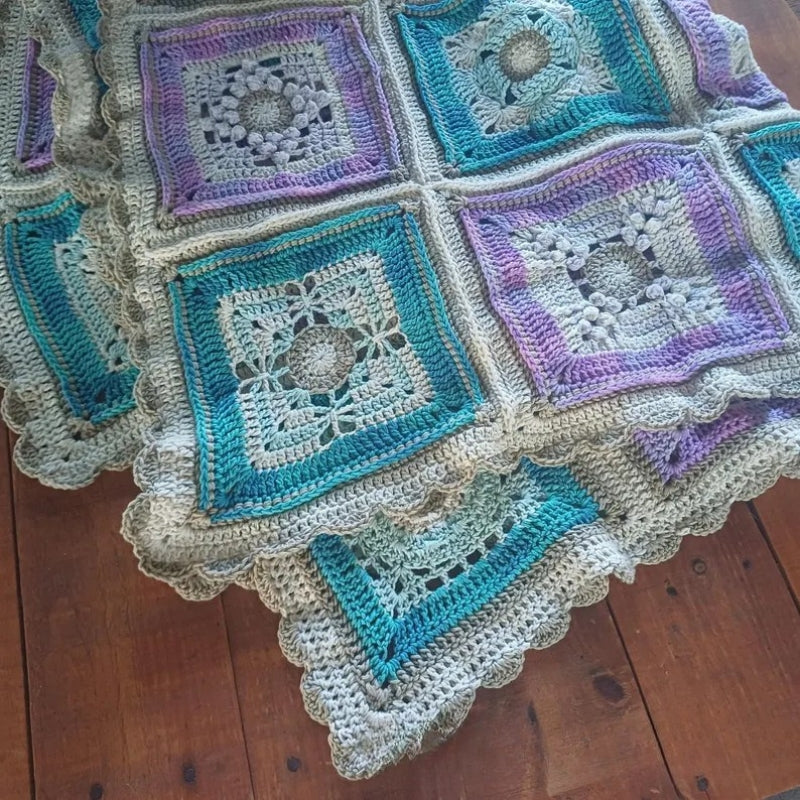 25 Block Afghan Throw - Crochet Blanket Pattern