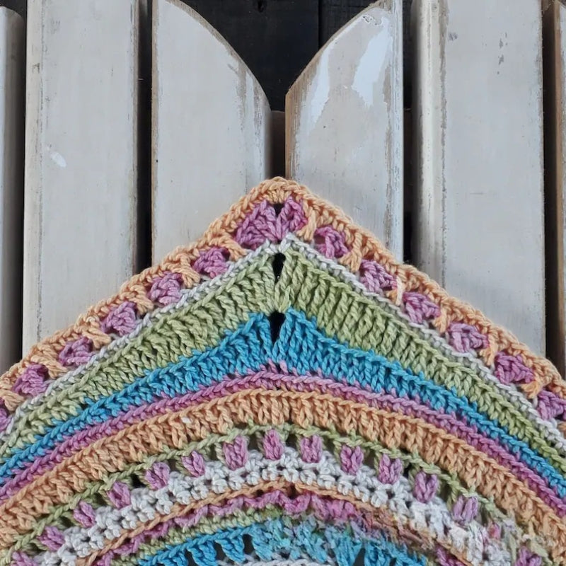 The Scrapsadelic Groovy Cushion - Crochet Pattern