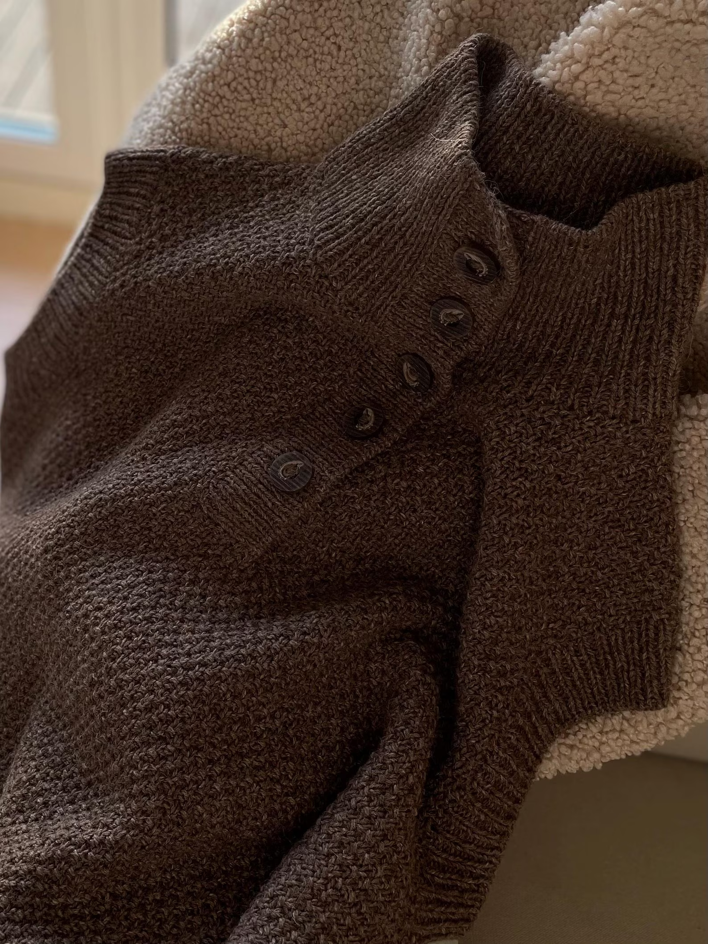 Oatmill Vest High Collar Buttoned Sleeveless Top Knitting Pattern