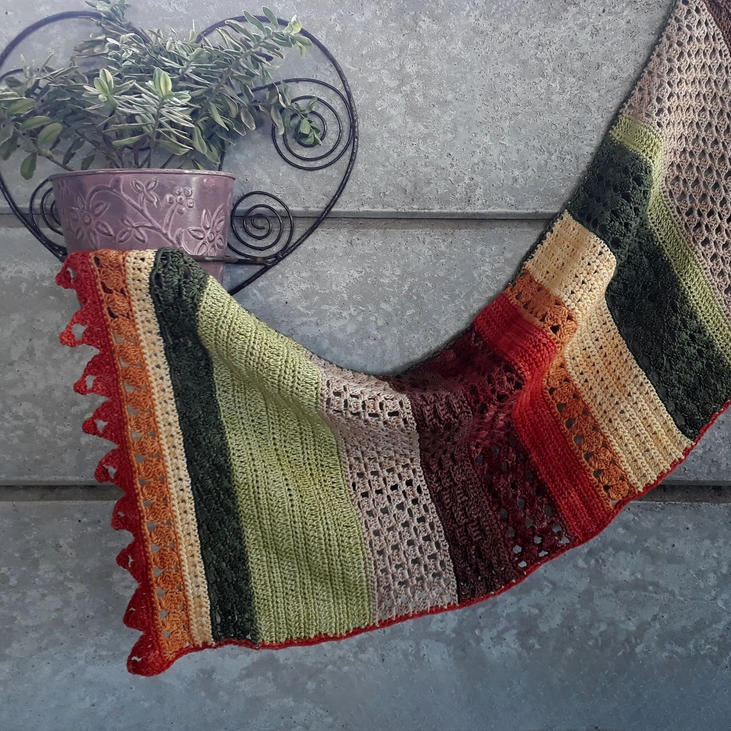 🍂 Autumn Falls Wrap — A Cozy Cascade of Color