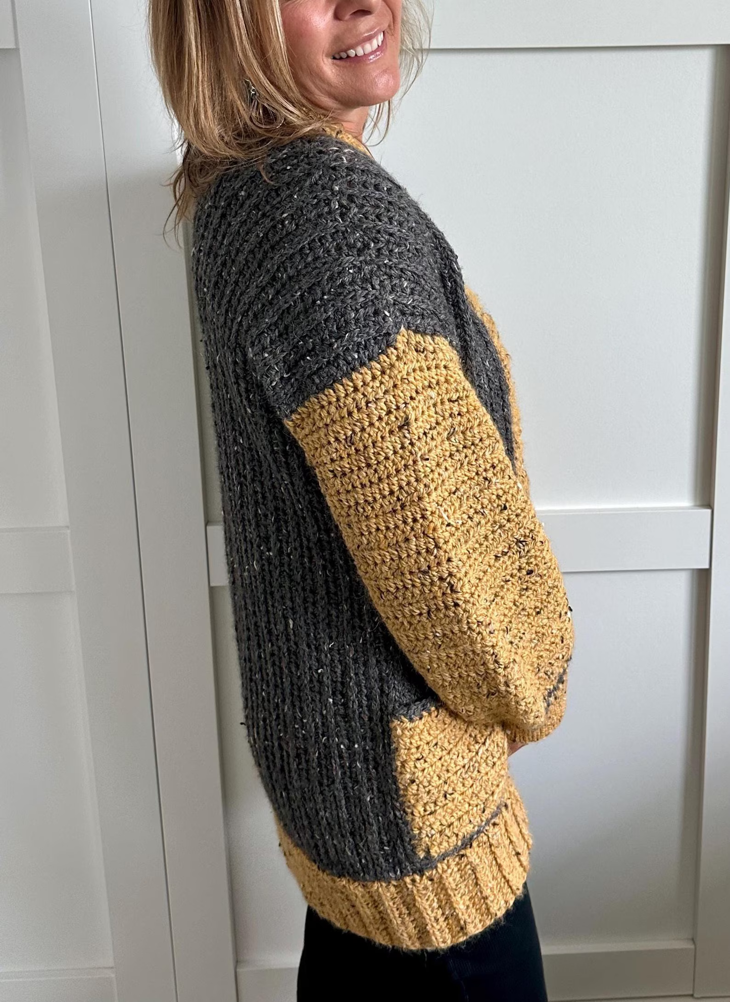 Cozy Oversized Cardigan with Pockets (XS–5XL) Crochet Pattern