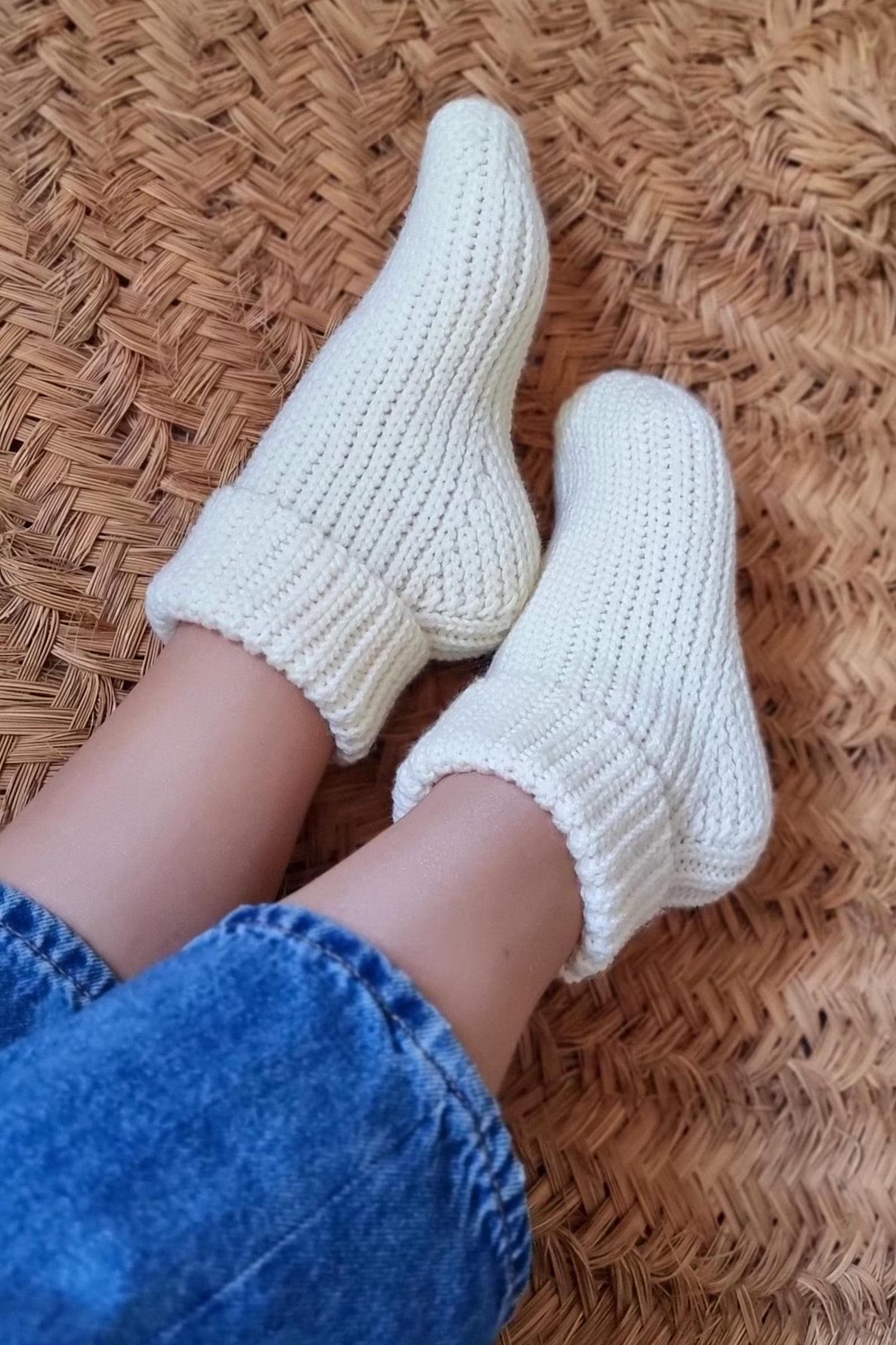 Seamless Crochet Socks Pattern